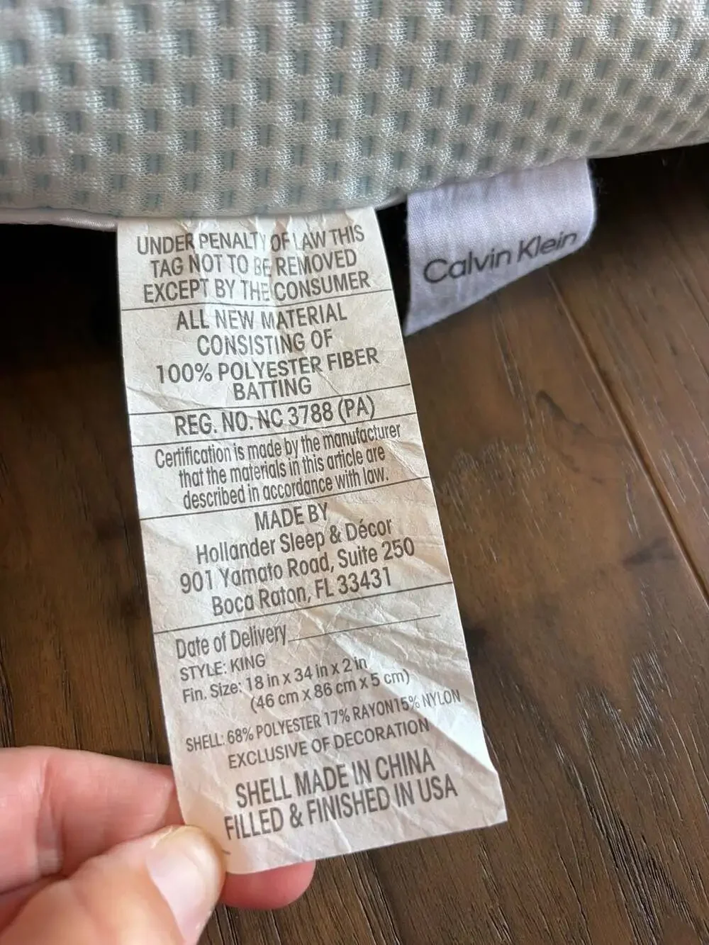 Calvin Klein King Bed Pillow Set